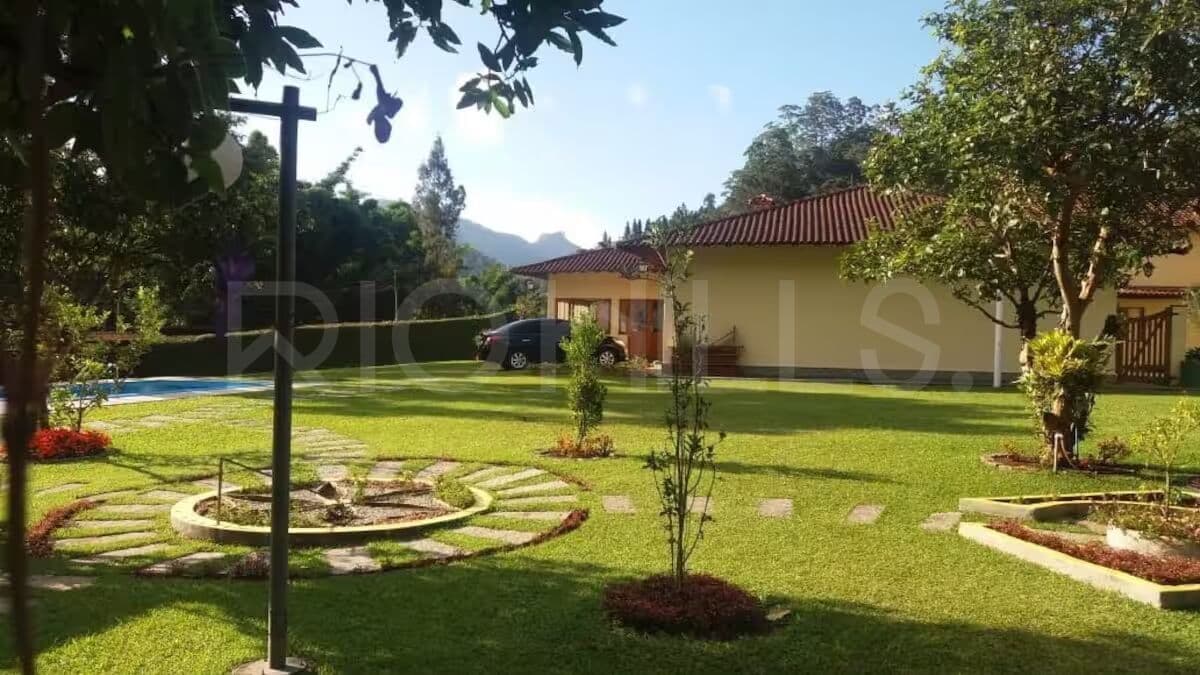 Casa com 10 quartos e 3.980m², à venda em Mury, Nova Friburgo/RJ