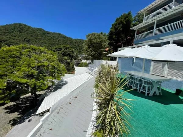 Casa em Condomínio, com 5 quartos e 300m², à venda no Engenho do Mato, Niterói/RJ