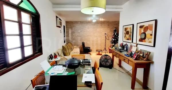 Casa de 2 quartos, com 148m², à venda em Piratininga, Niterói/RJ