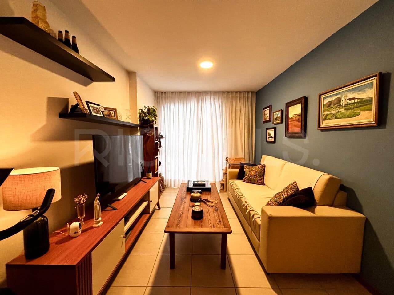 Apartamento de 2 quartos à venda no Tour de Saint Etienne, com 75m², em Santa Rosa, Niterói/RJ