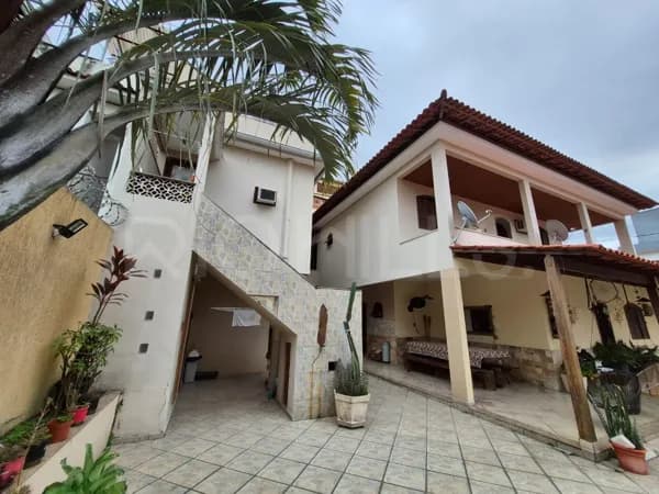 Casa Duplex de 3 quartos, com 110m², à venda no Fonseca, Niterói/RJ