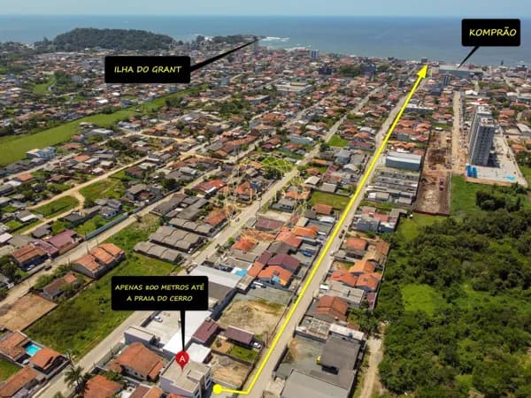 Apartamento com suíte e duas vagas de garagens à venda - Barra Velha/SC