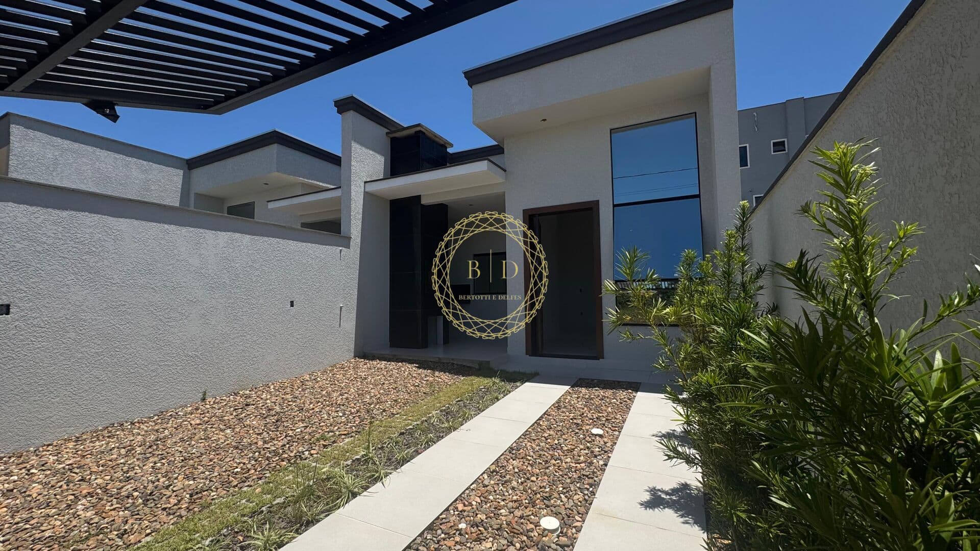 Casa com 3 dormitórios e churrasqueira à venda - Barra Velha/SC