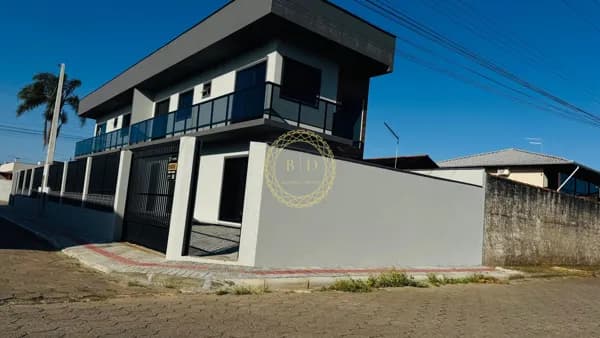 SOBRADOS COM 3 QUARTOS A VENDA NO BAIRRO SÃO CRISTÓVÃO