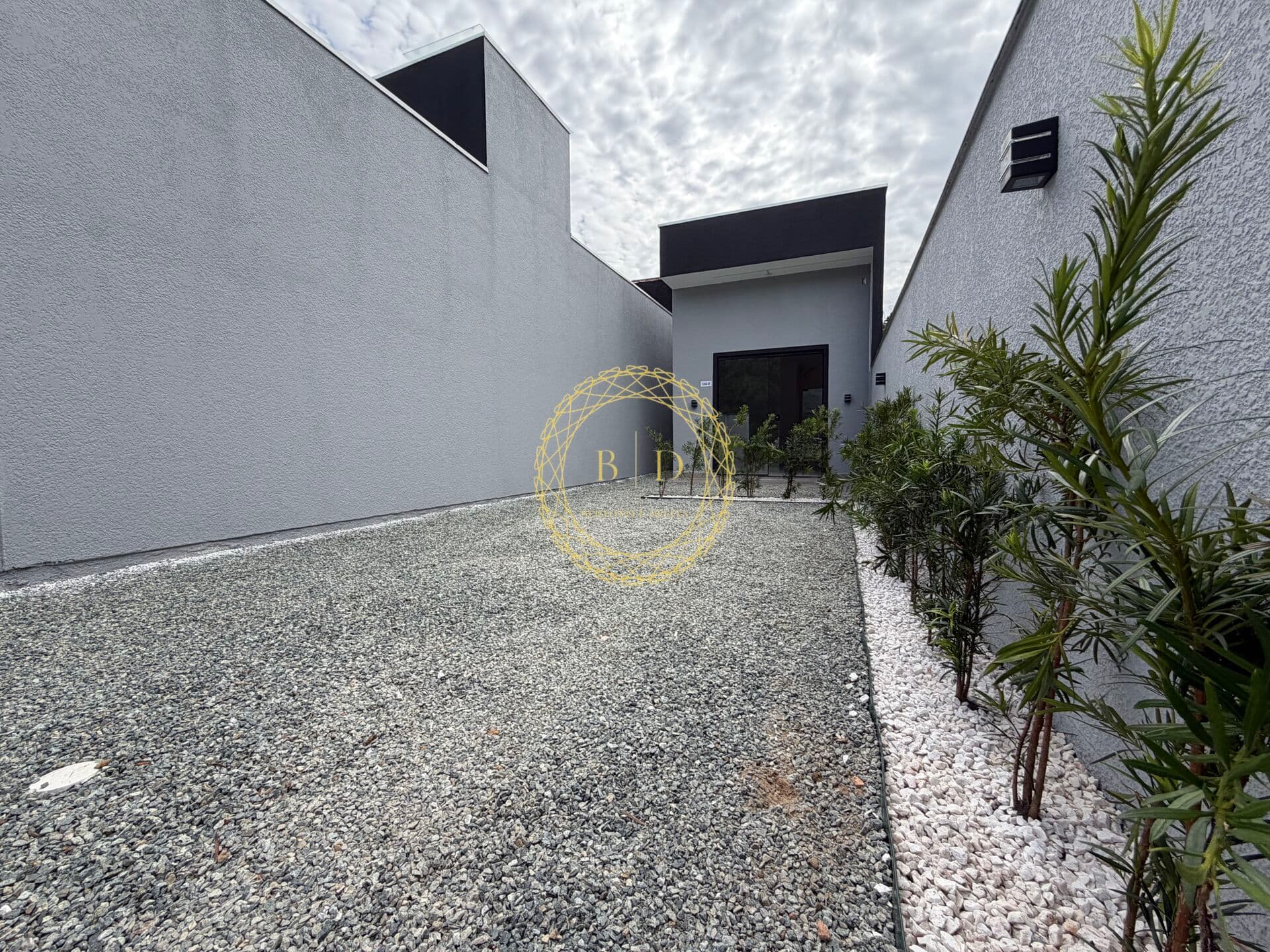 Casa com suíte acabamento à venda - Barra Velha/SC