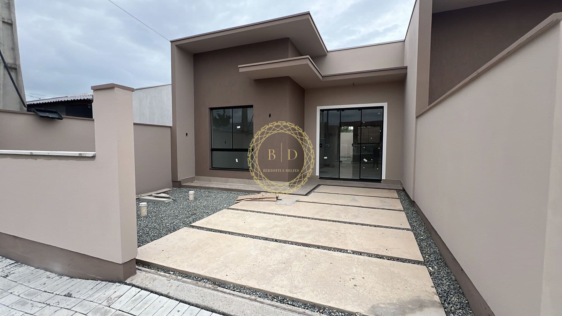 Casa com suíte a venda - Barra Velha/SC