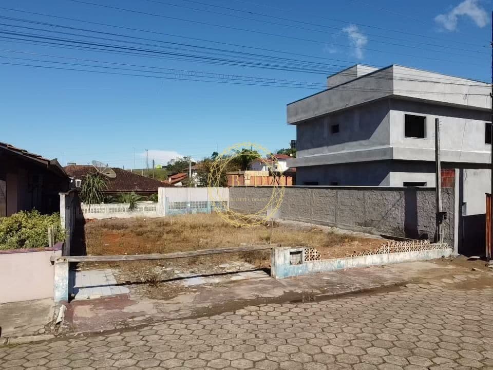 Terreno a venda no Centro de Barra Velha/Sc