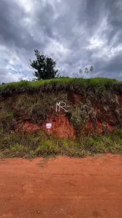 Lote/Terreno em Manhuaçu - Vila Formosa
