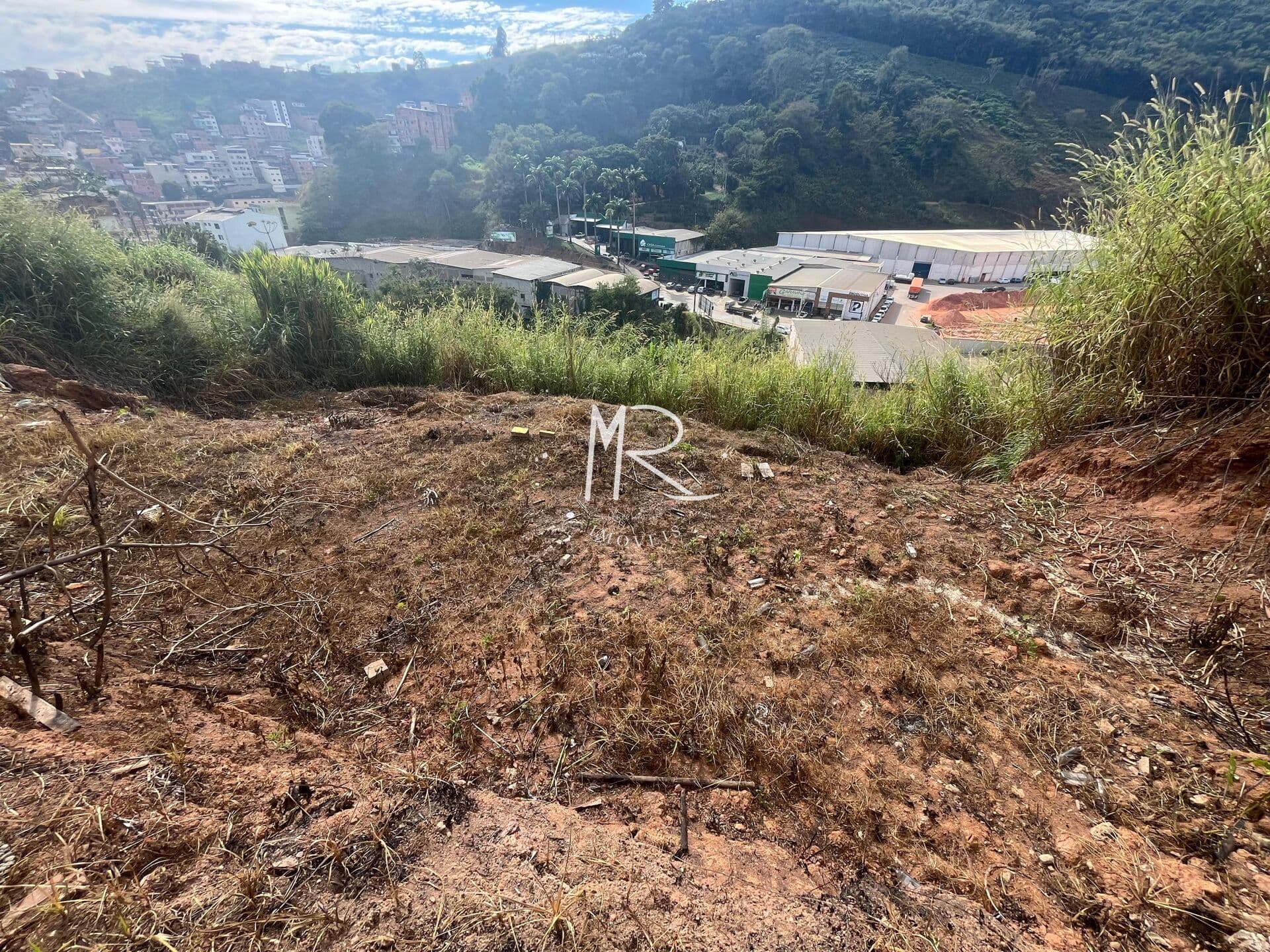 Lote/Terreno em Manhuaçu - Santana