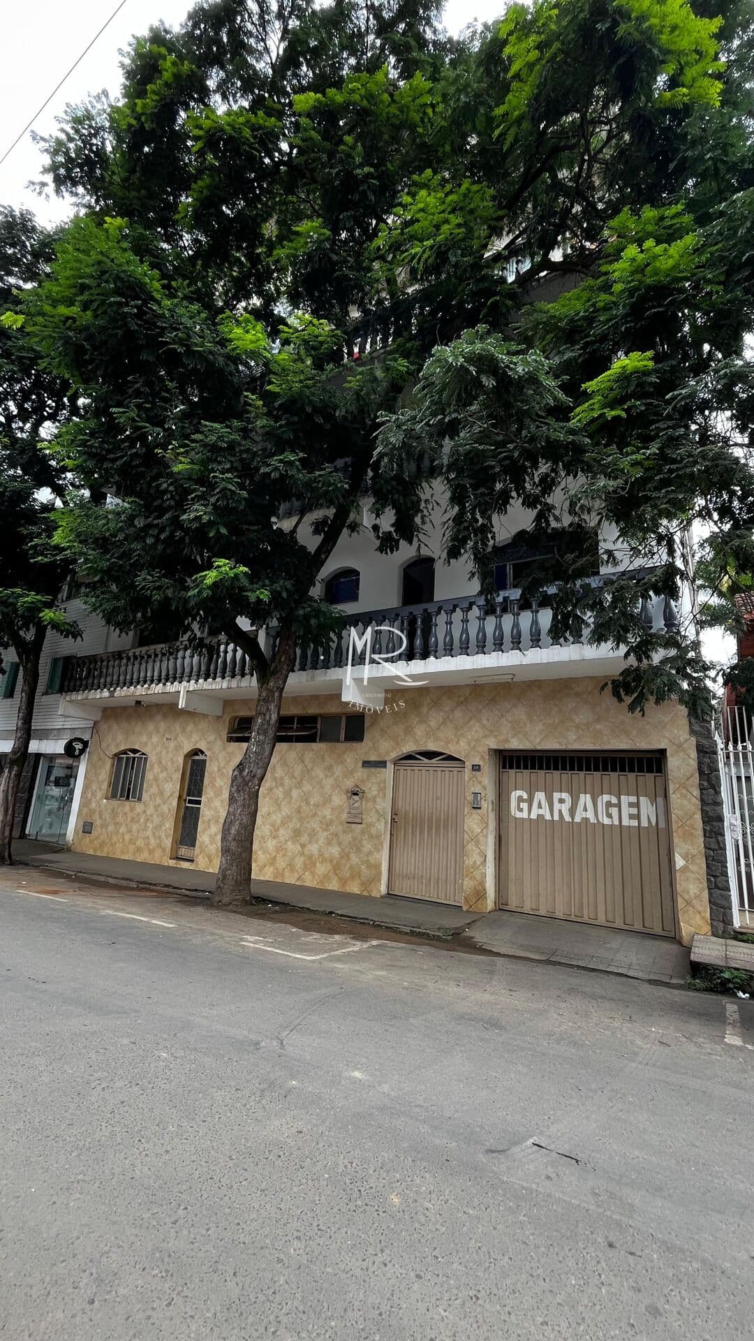 Apartamento em Manhuaçu - Colina