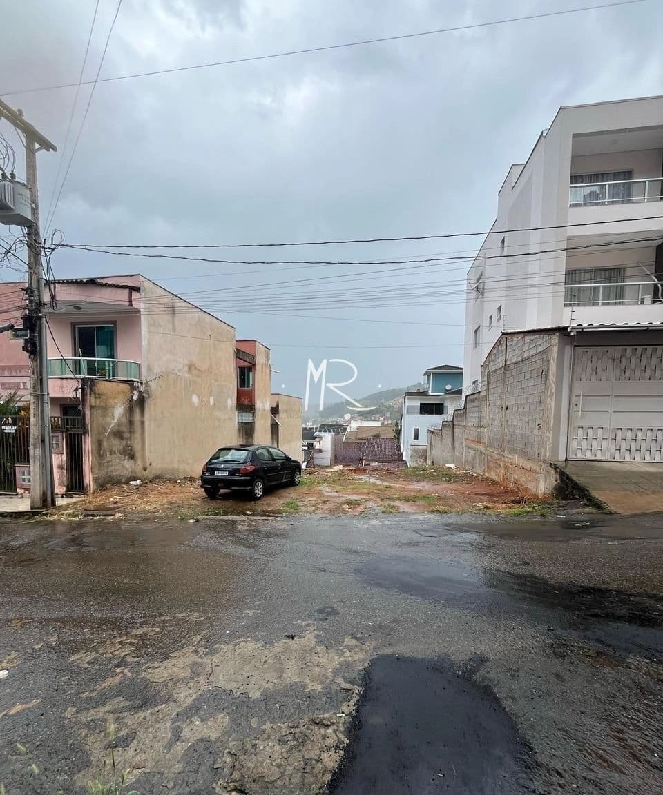 Lote/Terreno em Manhuaçu - Pinheiro