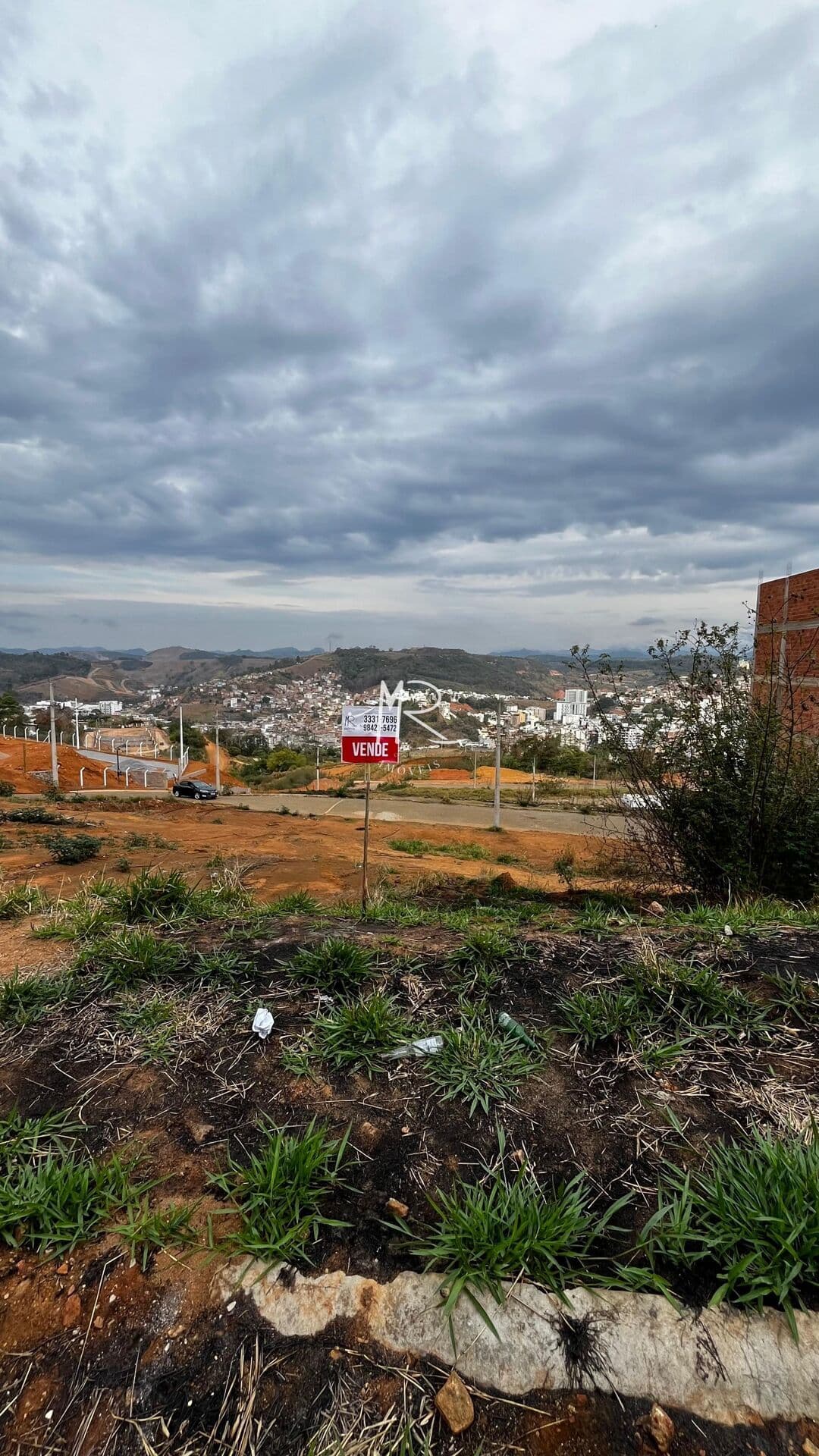 Lote/Terreno em Manhuaçu - Alves Oliveira