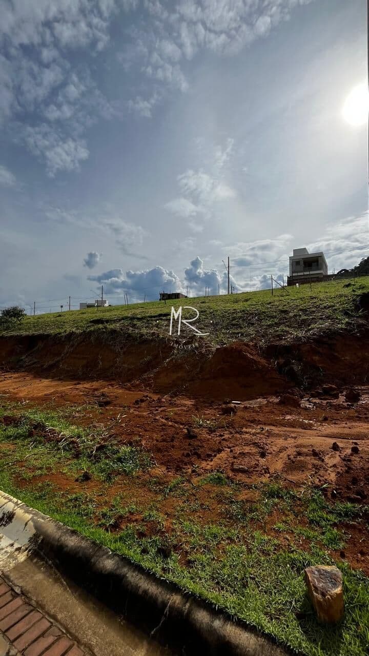 Lote/Terreno em Manhuaçu - Alves Oliveira