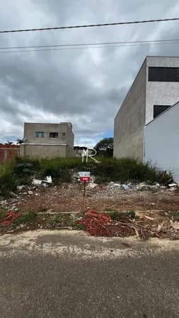 Lote/Terreno em Manhuaçu - Vila Nova