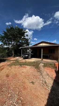 Fazenda/Sítios/Chácaras em Reduto - Área Rural