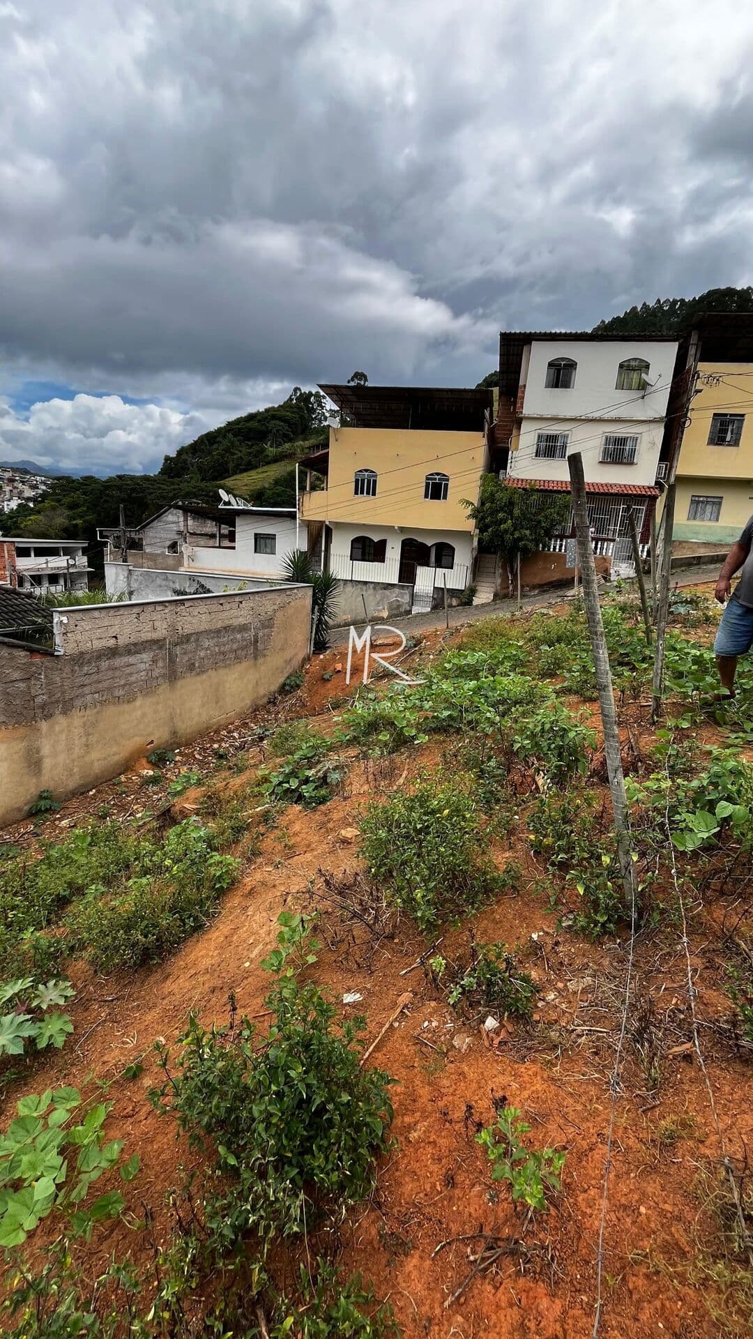 Lote/Terreno em Manhuaçu - Sagrada Família