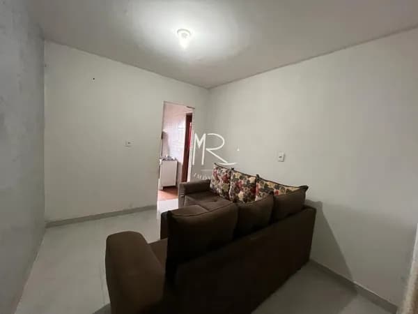 Casa em Manhuaçu - Santa Luzia