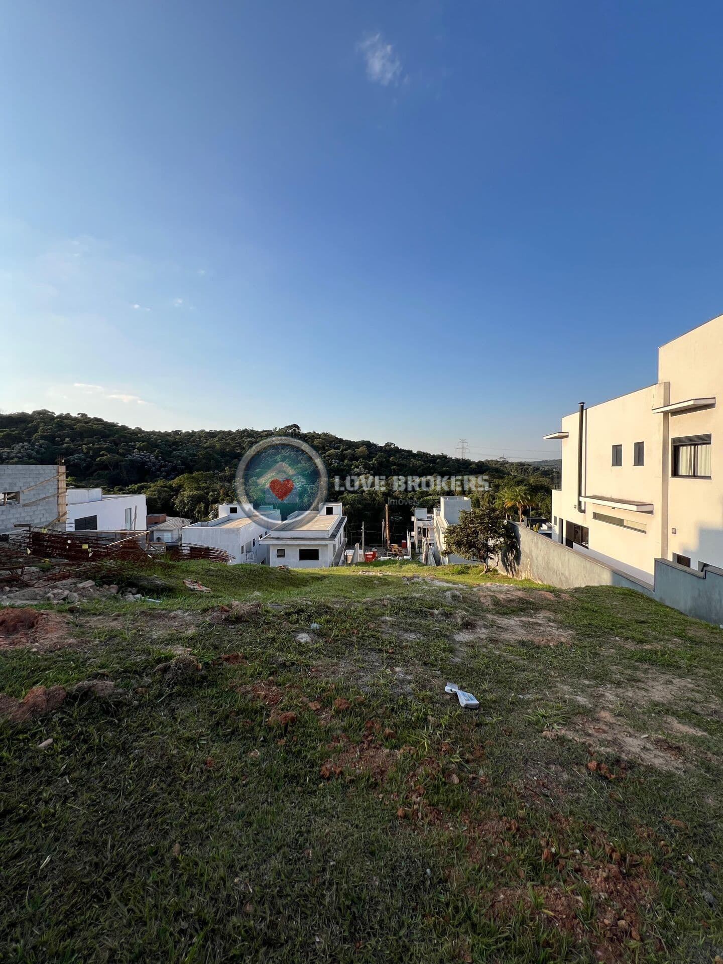 Terreno no Condomínio Aruã Brisas Em Mogi das Cruzes