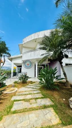 Casa a venda no Condomínio Aruã
