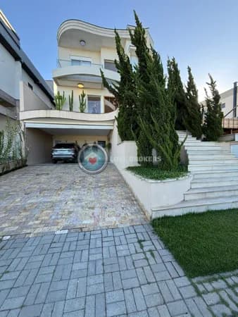 Casa a Venda no Condomínio Aruã Brisas