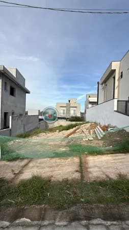 Terreno em Condomínio Bella Cittá