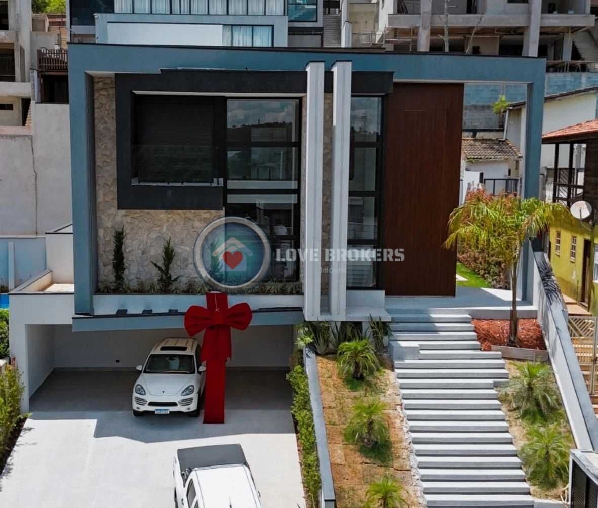 Casa a Venda no Condomínio Arujá Hills 3