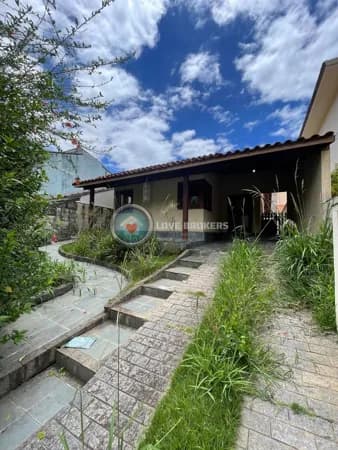 Casa a Venda no Condomínio Aruã
