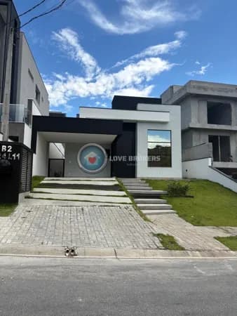 Casa Alto Padrão no Condomínio Aruã Brisas