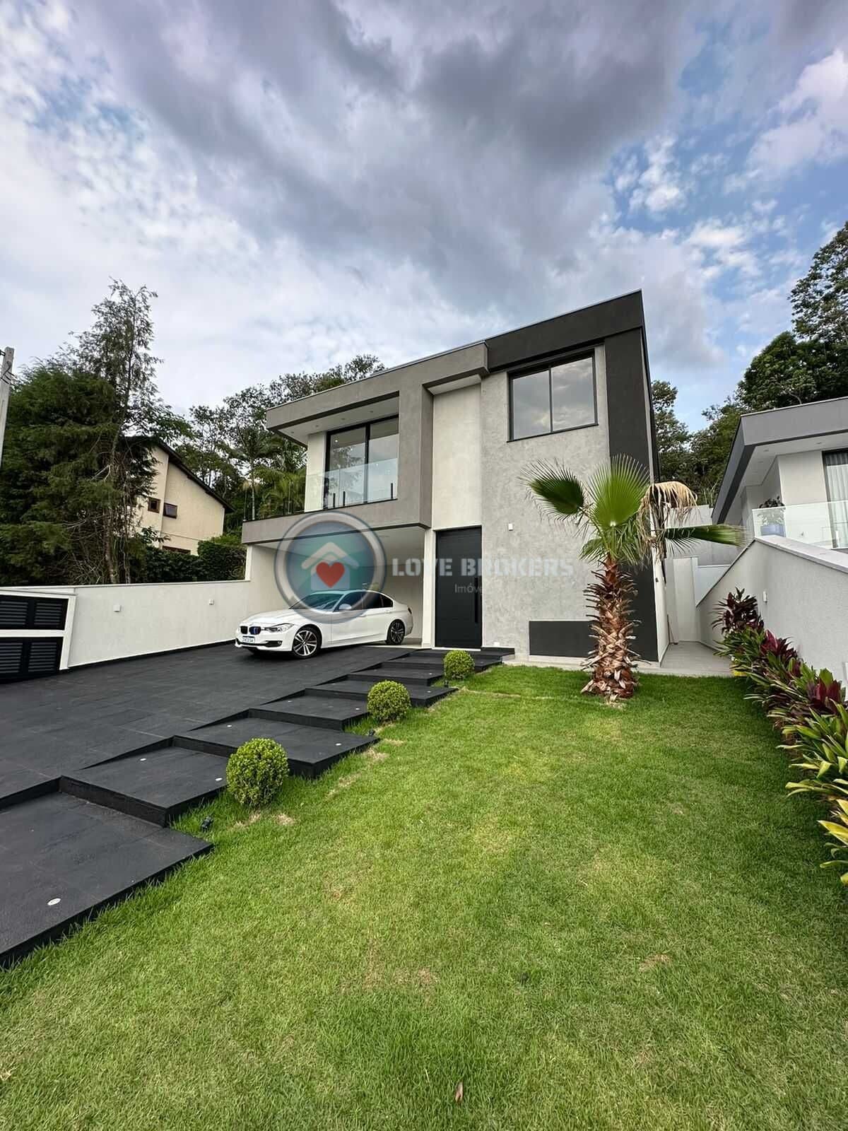 Casa Alto Padrão no Condomínio Arujá V