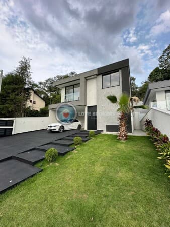 Casa Alto Padrão no Condomínio Arujá V
