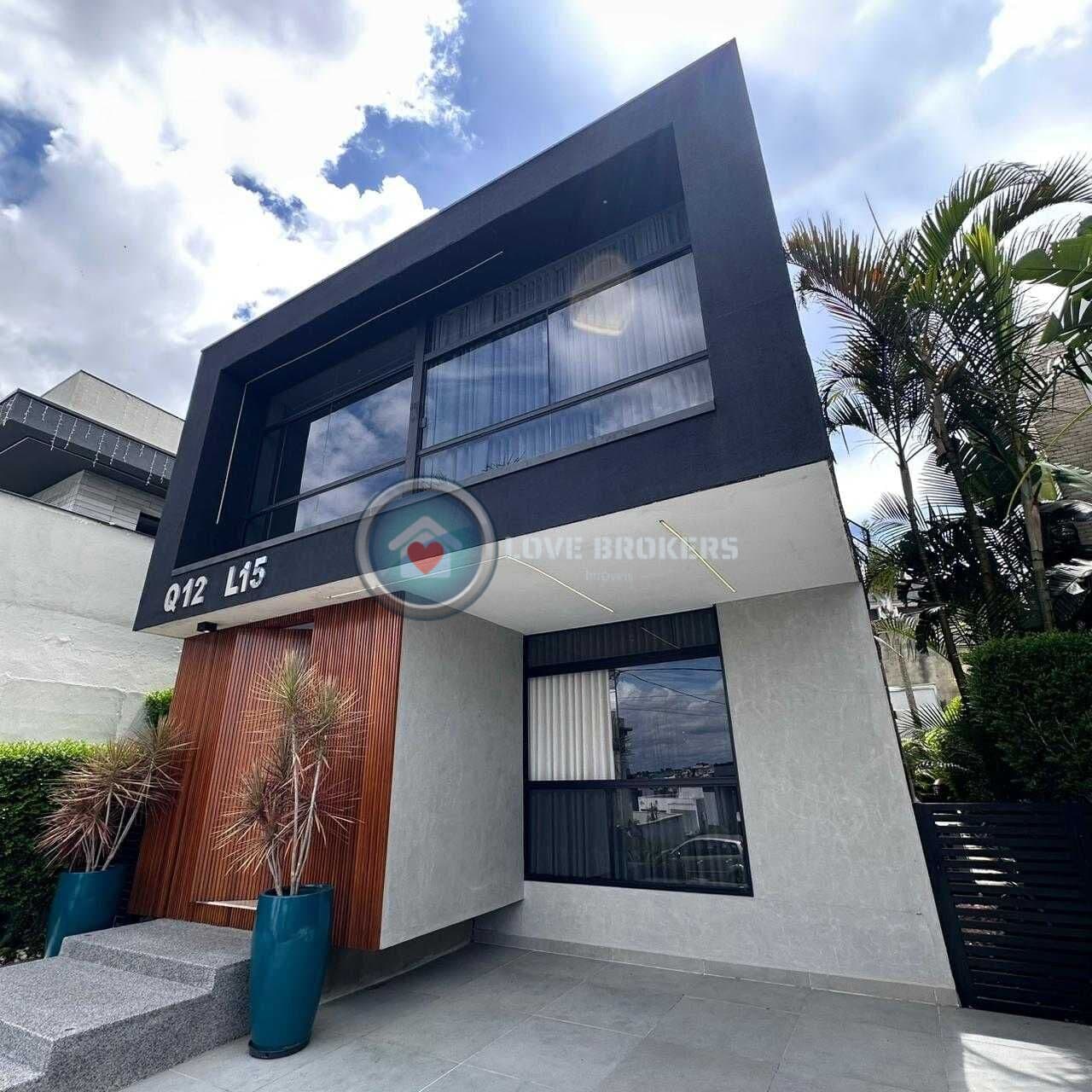 Casa a Venda no Condomínio Aruã Brisas