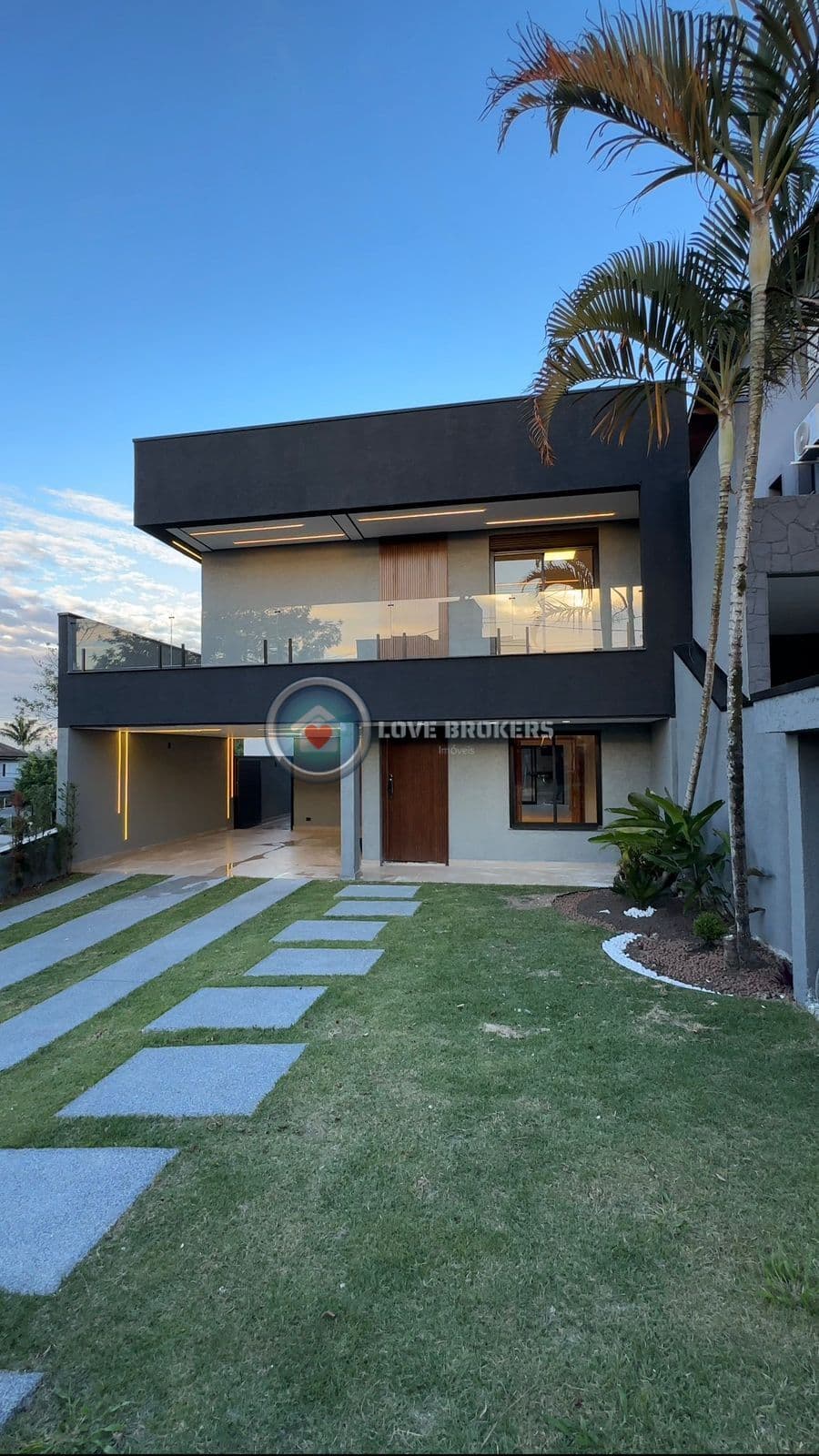 Casa Alto Padrão em Condomínio Aruã