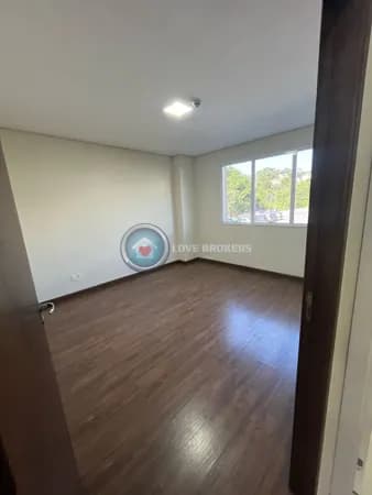 Sala Comercial a Venda no Arujá Boulevard