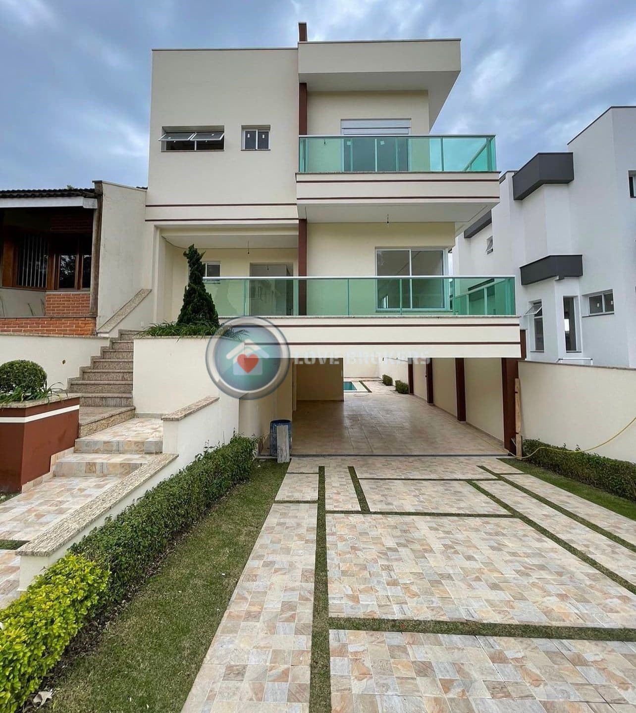 Casa Alto Padrão À Venda No Condomíno Aruã Em Mogi