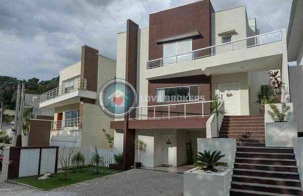 Casa Alto Padrão À Venda No Condomínio Arujá Ville ||