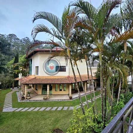 Casa à venda no Condomínio Hills I e II - Arujá/SP