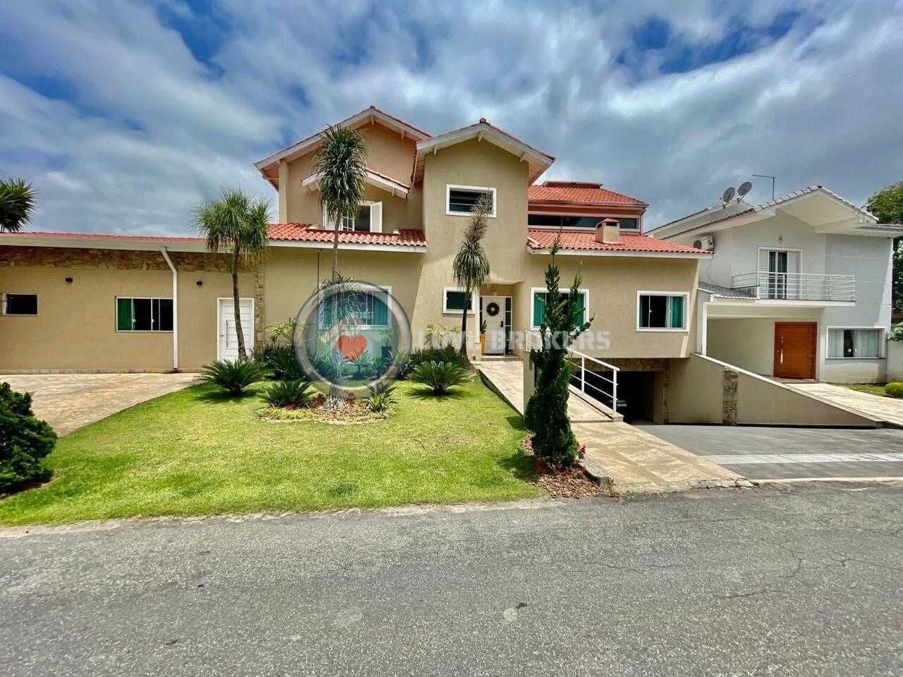 Casa a Venda no Condomínio Aruã