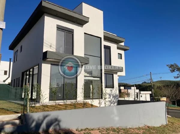 Casa Alto Padrão em Condomínio Granja Anita