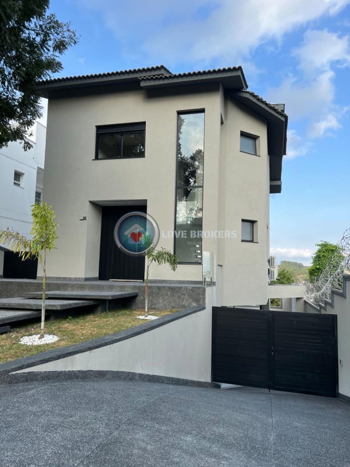Casa à venda no Condomínio Arujá 5 - Arujá/SP