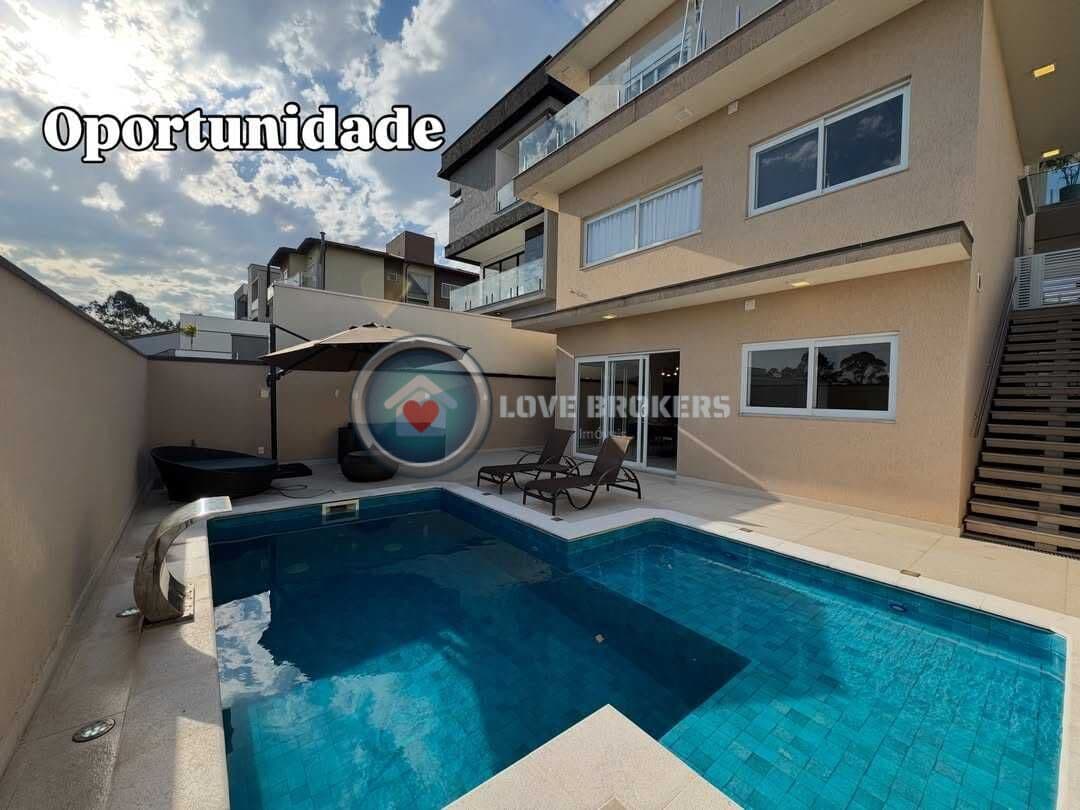 Casa a Venda no Condomínio Aruã Brisas