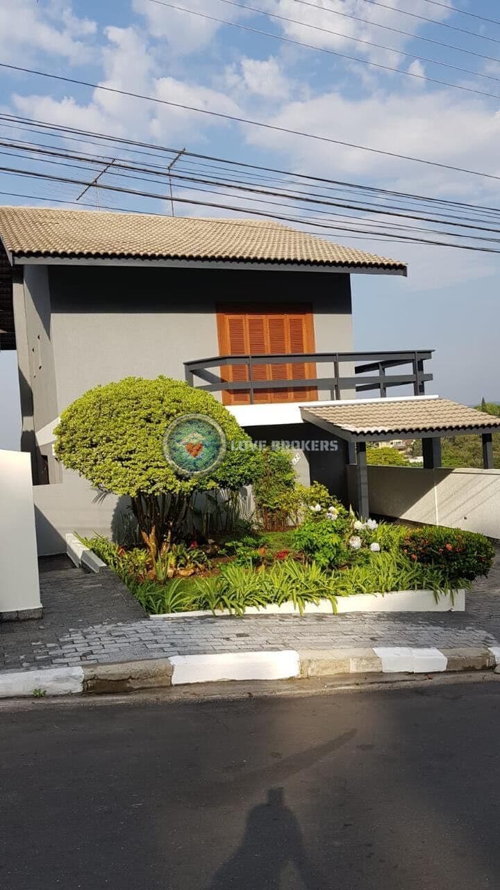 Casa Alto Padrão À Venda No Condomínio Arujazinho IV