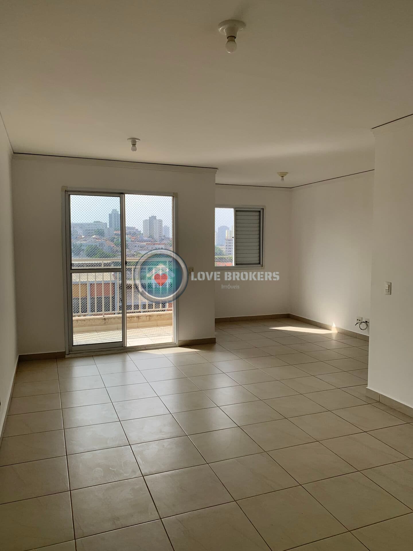 Apartamento à venda no Condomínio Way Penha próximo ao Metrô