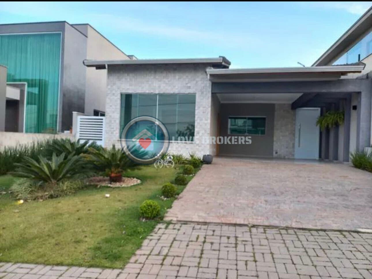Casa Alto Padrão para locação no aruã brisas