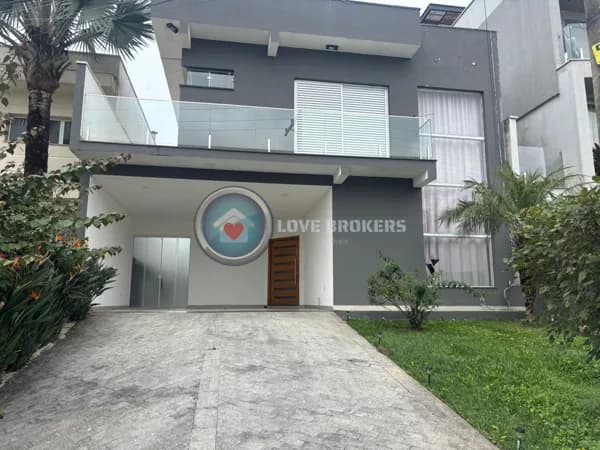 Casa à venda no condomínio Aruã em Mogi das Cruzes