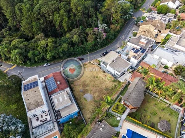 Terreno em Condomínio Arujazinho IV