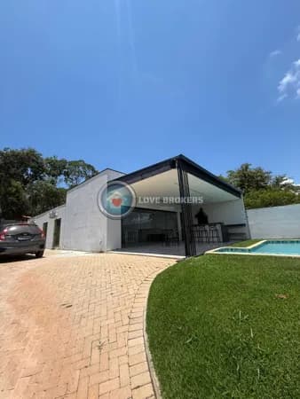 Casa a Venda no Condomínio Portal Igaratá