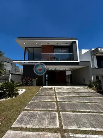 Casa a Venda no Condomínio Bella Cittá