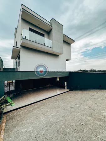 Casa a venda no Condomínio Aruã Brisas