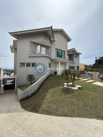 Casa a venda no Condomínio Aruã