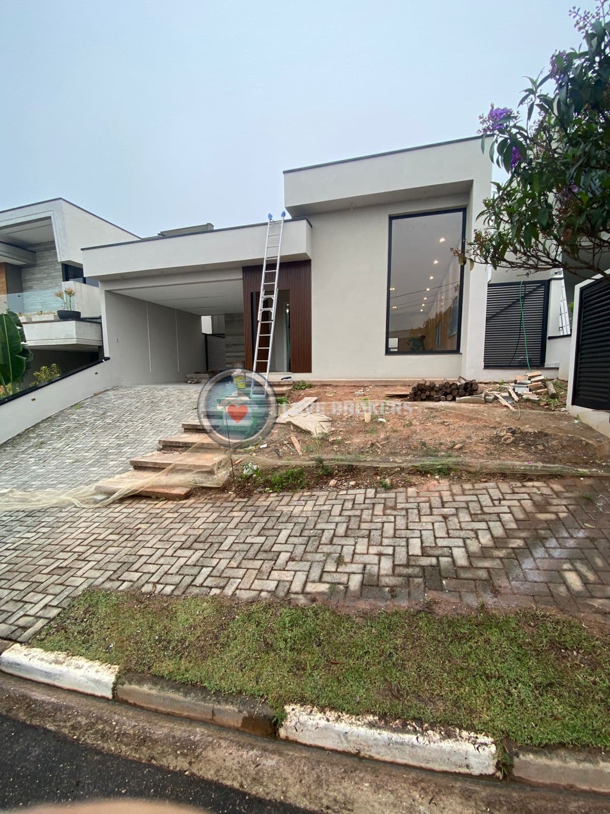 Casa à venda em condomínio Mosaico Essence - Mogi das Cruzes/SP